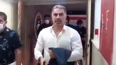 ورود بازیکنان سپاهان و نساجی به ورزشگاه نقش جهان