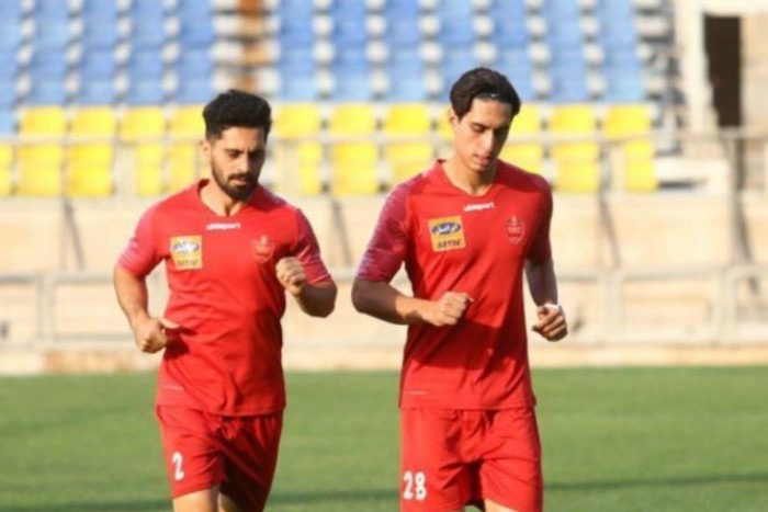 فولاد به دنبال چهار بازیکن سرخابی