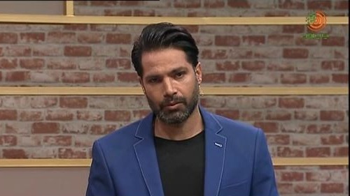 امیرحسین صادقی: آقای علی نژاد در مجلس گفت در شان وزارت نیست که از استقلال یا پرسپولیس طرفداری کند ، شان وزارت ورزش چیست؟ شان استقلال که میلیون ها هوادار دارد بالاتر است یا وزارت؟ کدام حمایت؟ جز تبعیض بین باشگاه ها هیچ چیز دیگری وجود ندارد