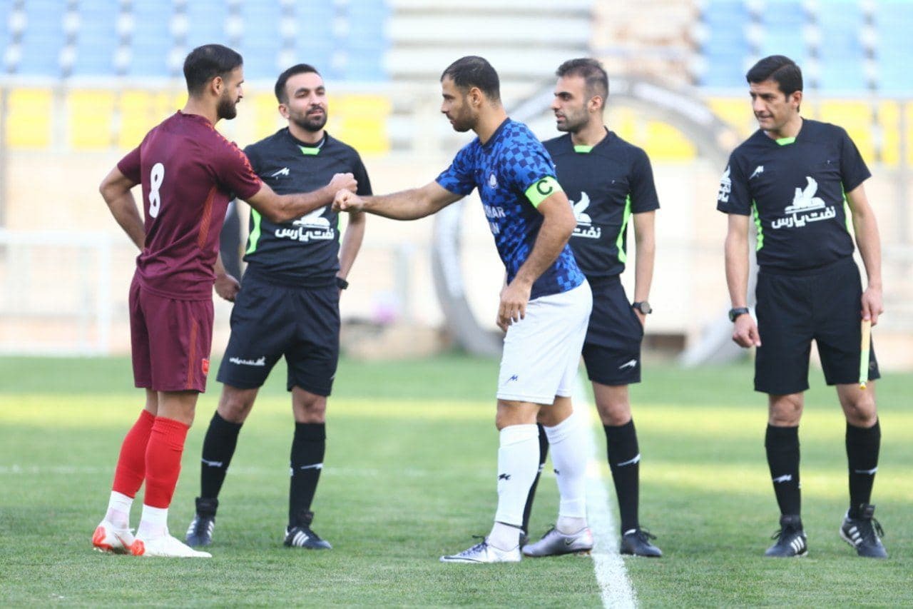 استقلالی‌های گل‌گهر روبروی پرسپولیس(عکس)