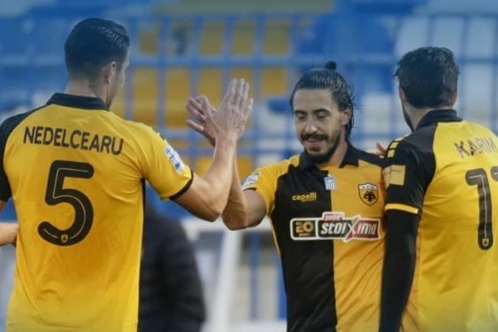 هفته نهم سوپرلیگ یونان/ برد پرگل آاک آتن در شب گلزنی و مصدومیت انصاری فرد
