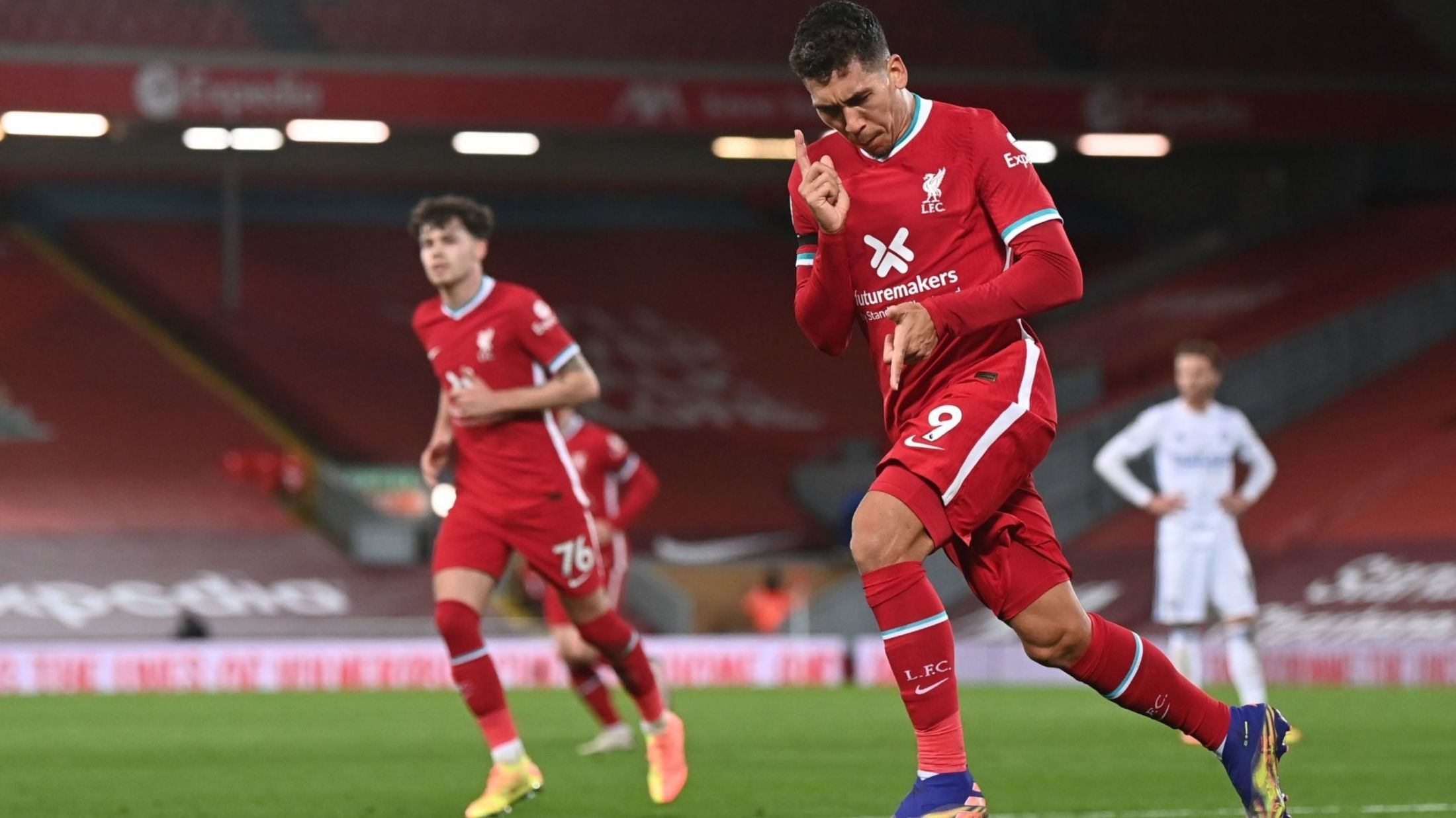 خلاصه بازی لیورپول 3-0 لستر سیتی