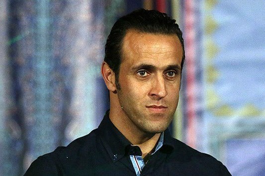 علی کریمی: اشتباه شیری بچگانه بود/ هواداران پرسپولیس به تیم خود افتخار کنند