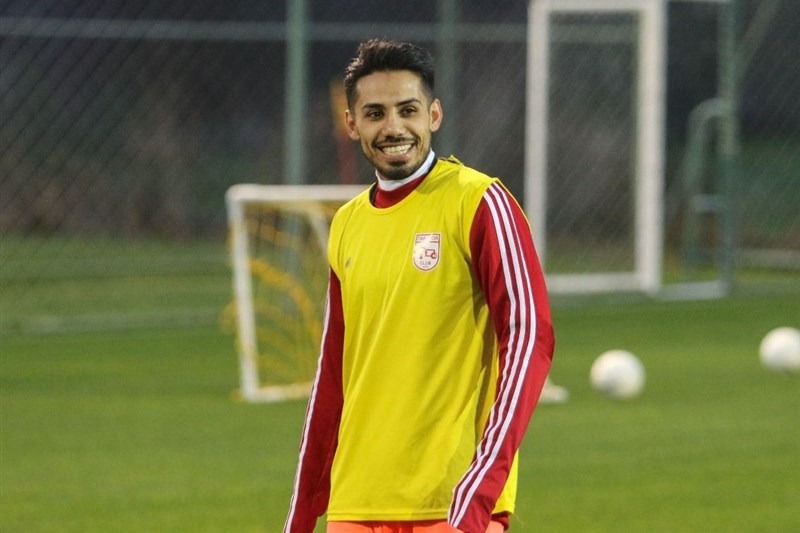 فخرالدینی: قهرمانی پرسپولیس؟ تراکتور هنوز شانس دارد