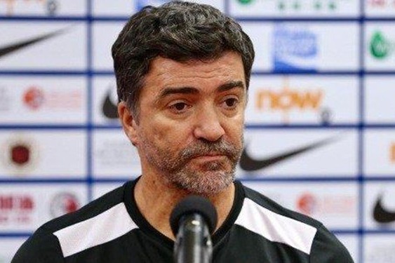 سرمربی رقیب ایران پیشنهاد تیم خلیل زاده را نپذیرفت