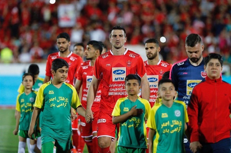 وکیل بودیمیر تأیید کرد؛ پنجره نقل‌وانتقالاتی پرسپولیس فعلاً بسته نخواهد شد