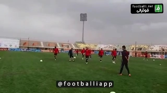 اختصاصی/ گرم کردن بازیکنان مس نوین و پرسپولیس پیش از بازی