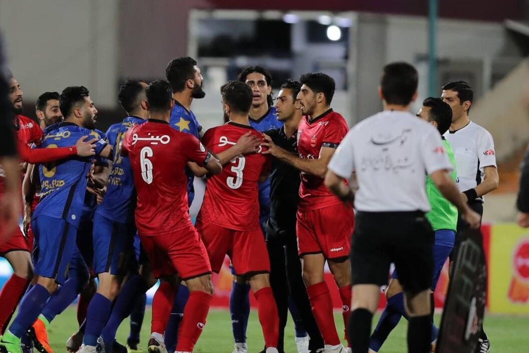 اعلام رای انضباطی دیدارهای پرسپولیس با سپاهان و استقلال/ خاطیان نقره داغ شدند