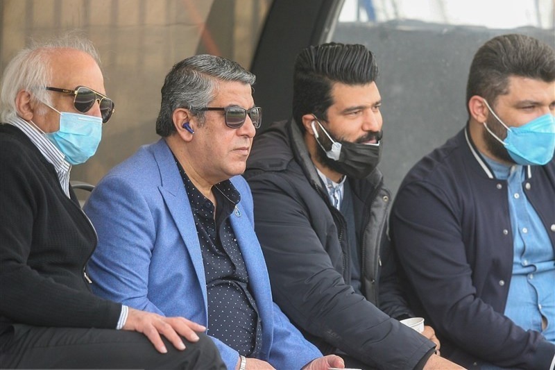 ۳۰ میلیارد، چک و پولهای نامداری در استقلال!