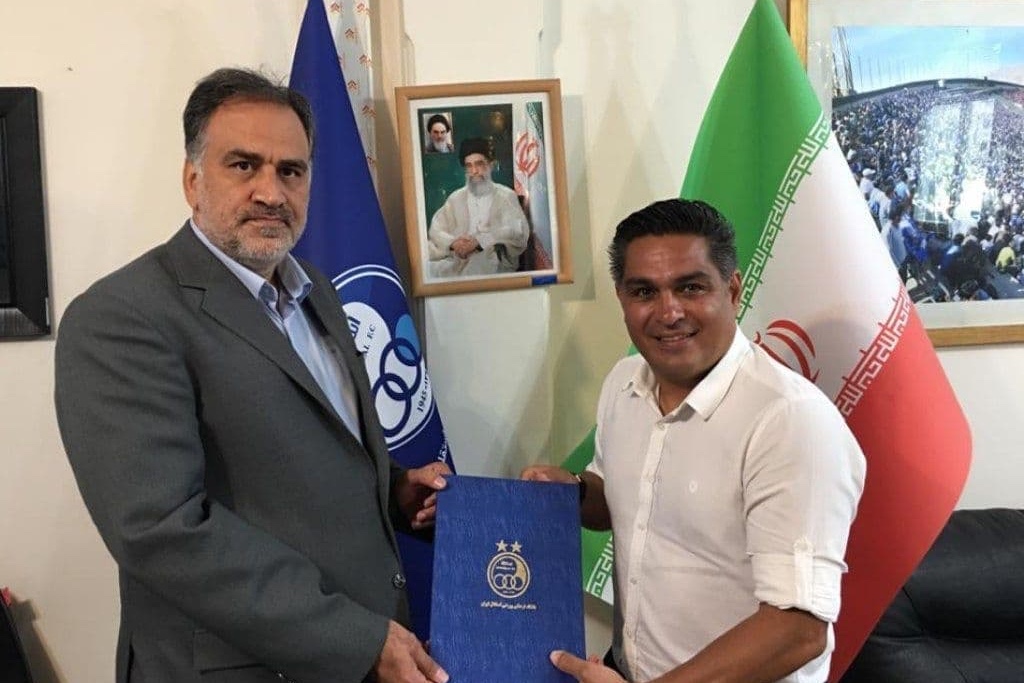 نگاه مجیدی به تیمهای پایه استقلال بیشتر شود
