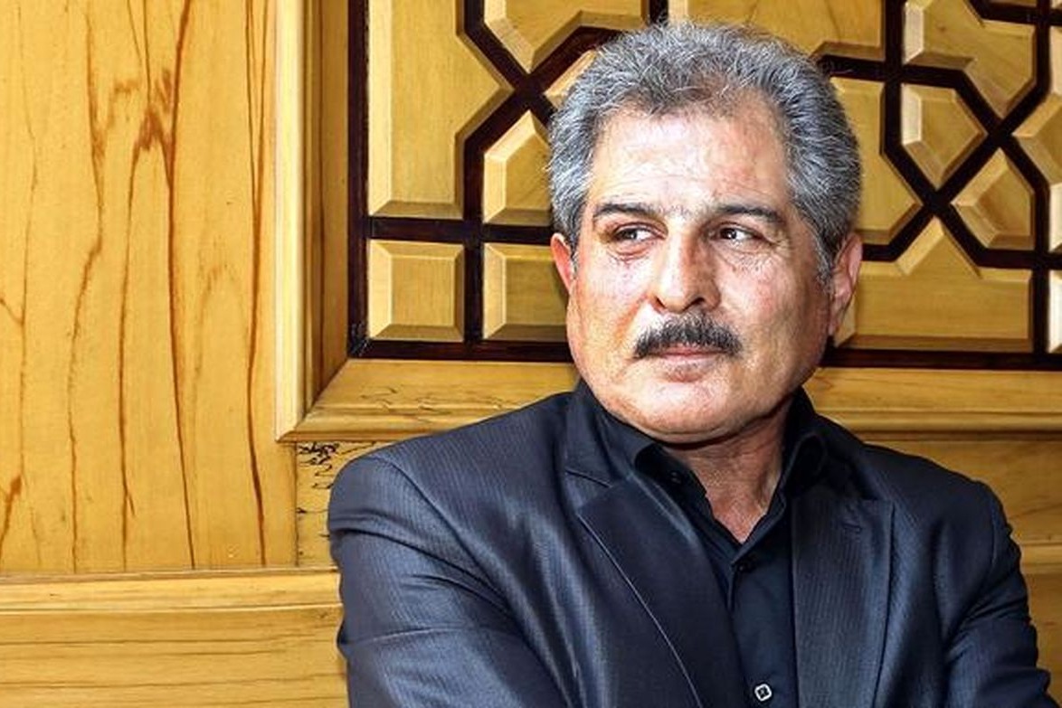 پنجعلی: خارجی ها به جز پر کردن جیب دلالان چه تاجی بر سر فوتبال‌مان زده‌اند؟