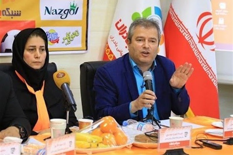 مالک بادران: امتیاز هوادار را به مس بدهند، فدراسیون را به آتش میکشم/ از سایتهای شرطبندی پیشنهادهای عجیبی به ما دادند