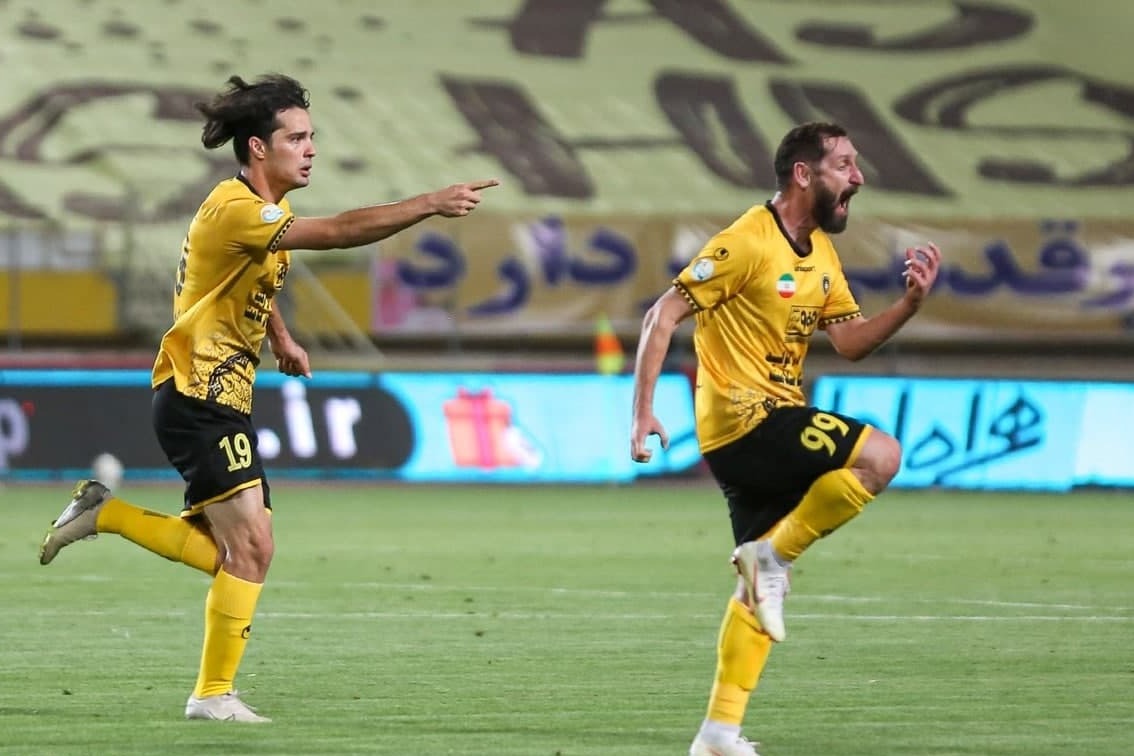 خلعتبری: اگر پرسپولیس قهرمان شد، تبریک می گویم