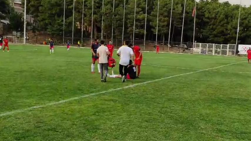 اختصاصی/ مصدومیت بهرام افشاری در بازی ستارگان هنر و پرسپولیس