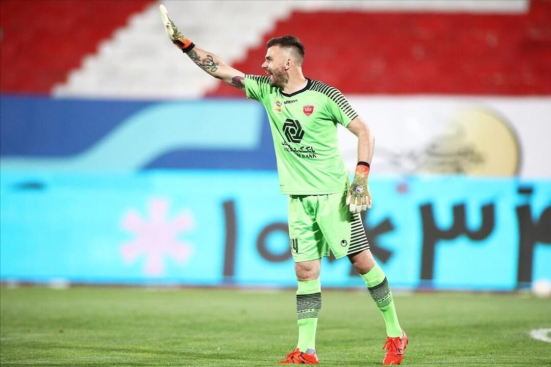 دروازه‌بان پرسپولیس فردا به تهران باز می‌گردد