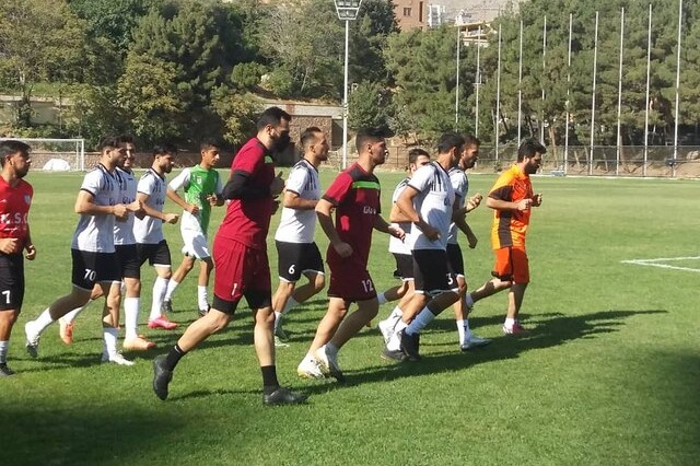 نور و چمن ورزشگاه نفتمسجدسلیمان تایید شد