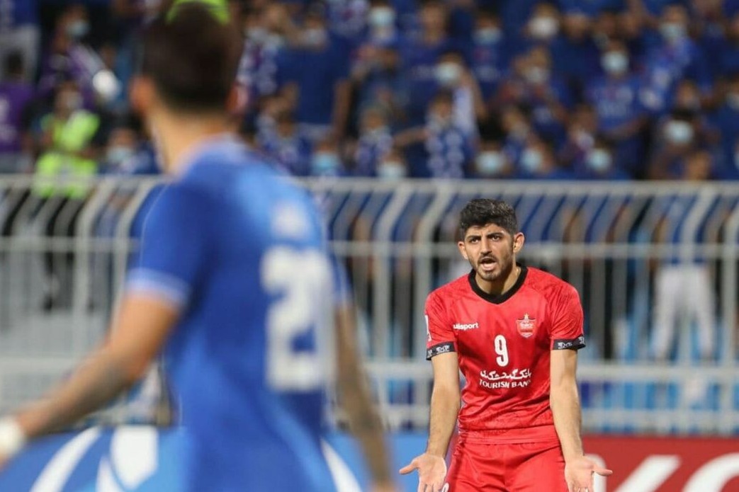 جایگاه این پرسپولیسی در خطر نیست/ او نیمکت نشین نمی‌شود