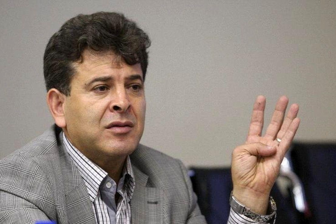 درودگر: کارگزار استقلال اجازه اجرای تبلیغات محیطی سازمان لیگ را نداد/ تخلف شرکت توسعه را به وزیر ورزش اعلام میکنیم
