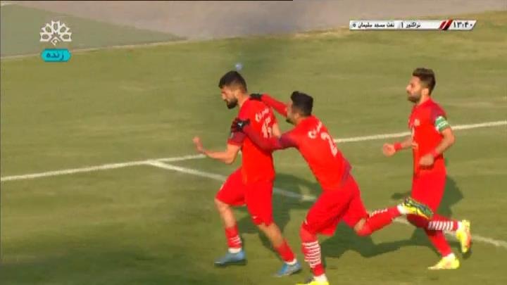 گل اول تراکتور به نفت مسجد سلیمان (سوپرگل رضا دهقانی)