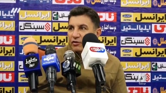 فوتبال برتر/ حواشی بازی گل گهر و شهرداری آستارا