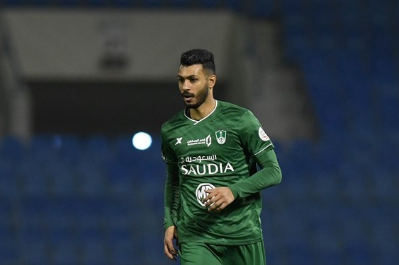 خیز الهلال برای شکار مدافع همگروه استقلال