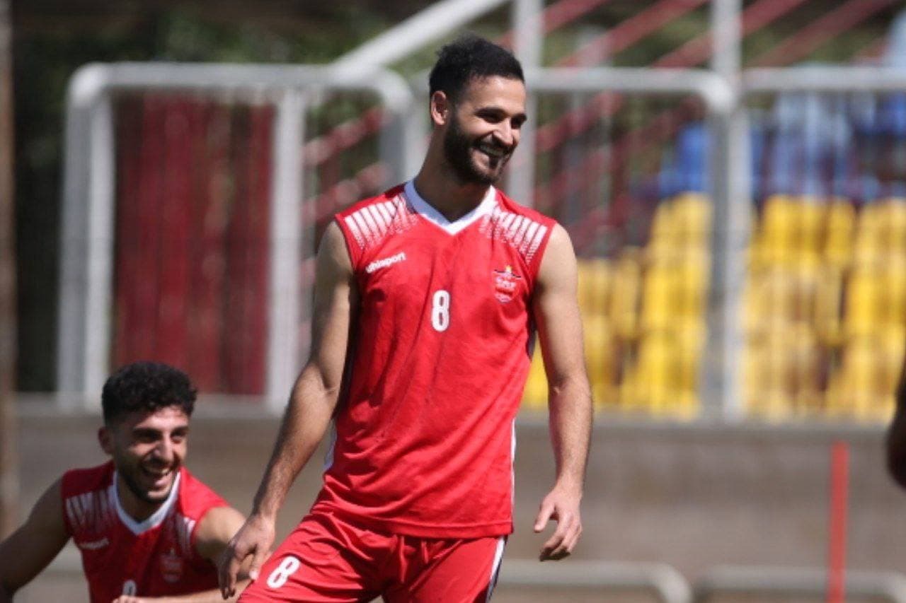 نوراللهی مقابل مس نیمکت نشین شد