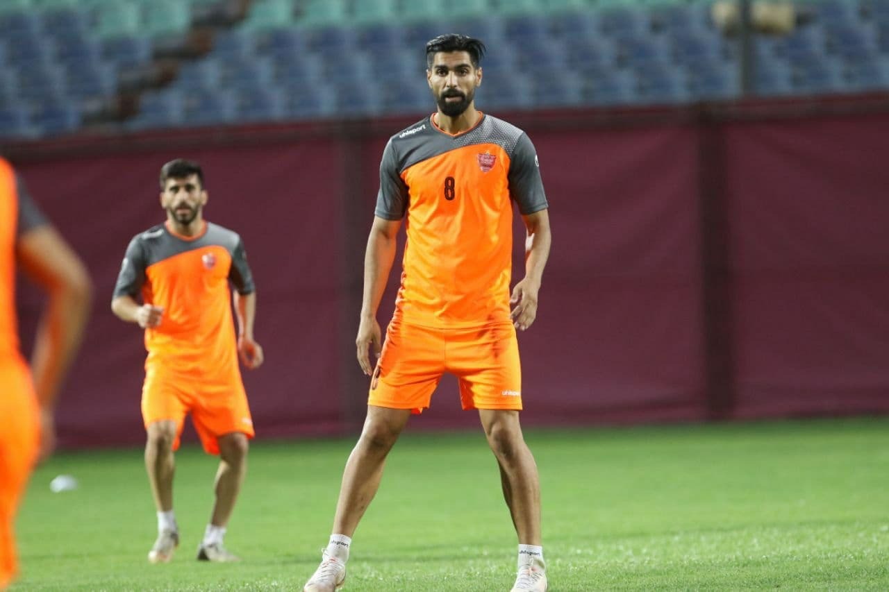 امیدواری کادرفنی پرسپولیس به درخشش اسدی مقابل الهلال
