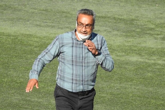 کلانتری: تا پایان فصل چالش‌های زیادی خواهیم داشت/ ورزشگاه حافظیه مانند قالی کرمان است