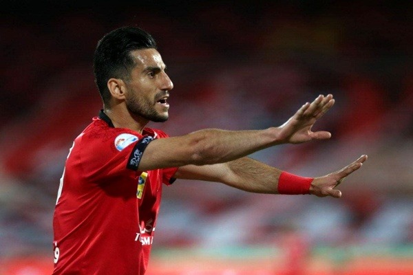 ماجرای تمدید قرارداد مدافع اخراجی گلمحمدی با پرسپولیس