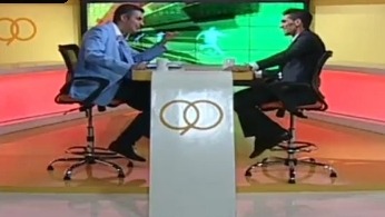 7 سال پیش در برنامه نود:  فردوسی پور به نام 10 بازیکن دست پیدا کرده که کارتهای معافیت پزشکی جعلی با عناوین باورنکردنی گرفته اند و حتی به یکی از عناوین معافیت یعنی تکرر ادرار اشاره می کند