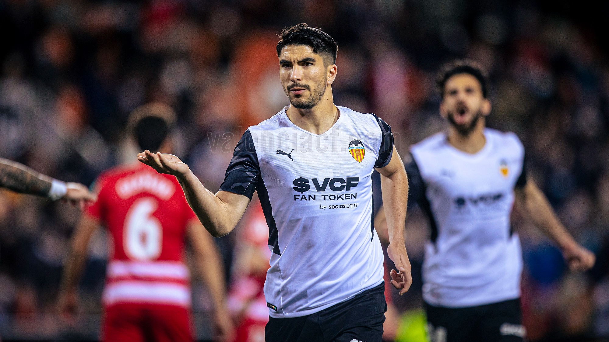خلاصه بازی والنسیا 3-1 گرانادا