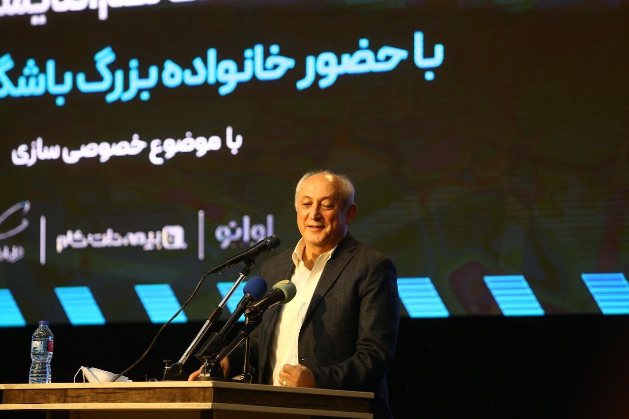 فریبا: استقلال دربی را ببرد، استارت قهرمان شدن را زده است