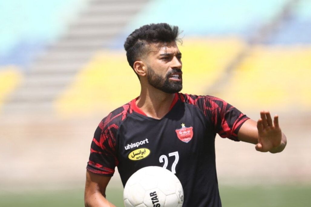 مدافع پرسپولیس به خواستهاش نرسید/ رامین رضاییان در آستانه جدایی از پرسپولس