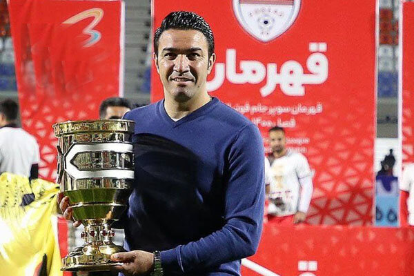 گرشاسبی: نکونام از فولاد جدا نمی‌شود/ نگذاشتند پرسپولیس قهرمان آسیا بشود