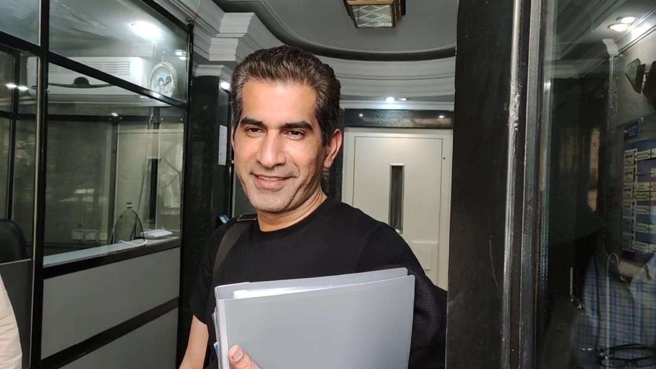 اختصاصی/صحبتهای کوتاه حسن کامرانیفر دبیرکل فدراسیون فوتبال درباره آخرین وضعیت سفر تیم ملی به کانادا