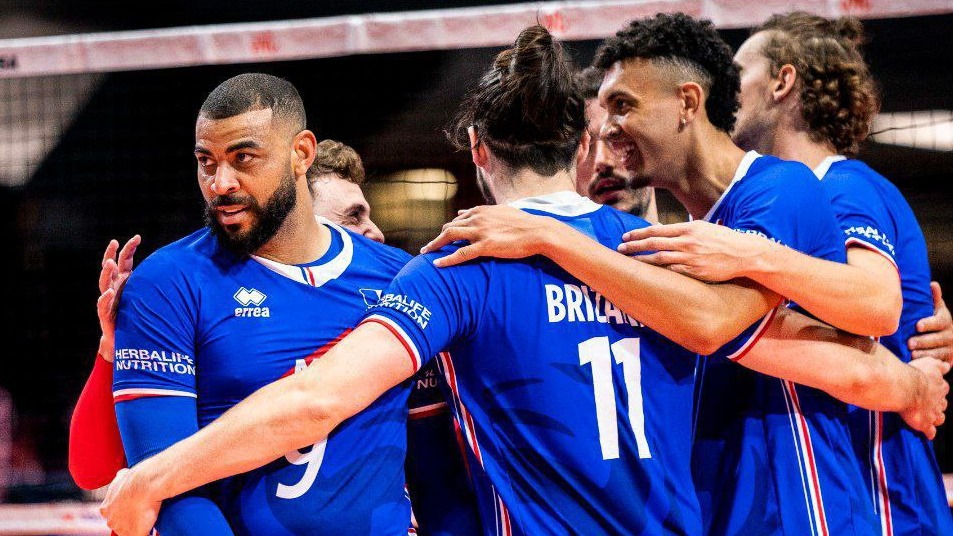 خلاصه بازی فرانسه 3-0 ایتالیا (لیگ ملت های والیبال 2022)