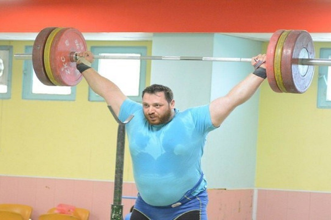 علی حسینی جایگزین برخواه شد