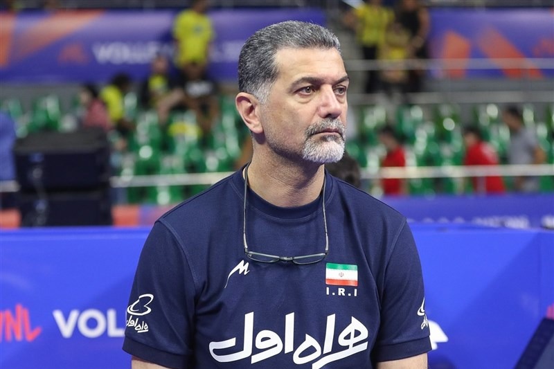 عطایی: خدمات کولاکوویچ قابل تحسین است/ بازیکنان ایران بسیار قوی‌تر از تصورات ظاهر شدند