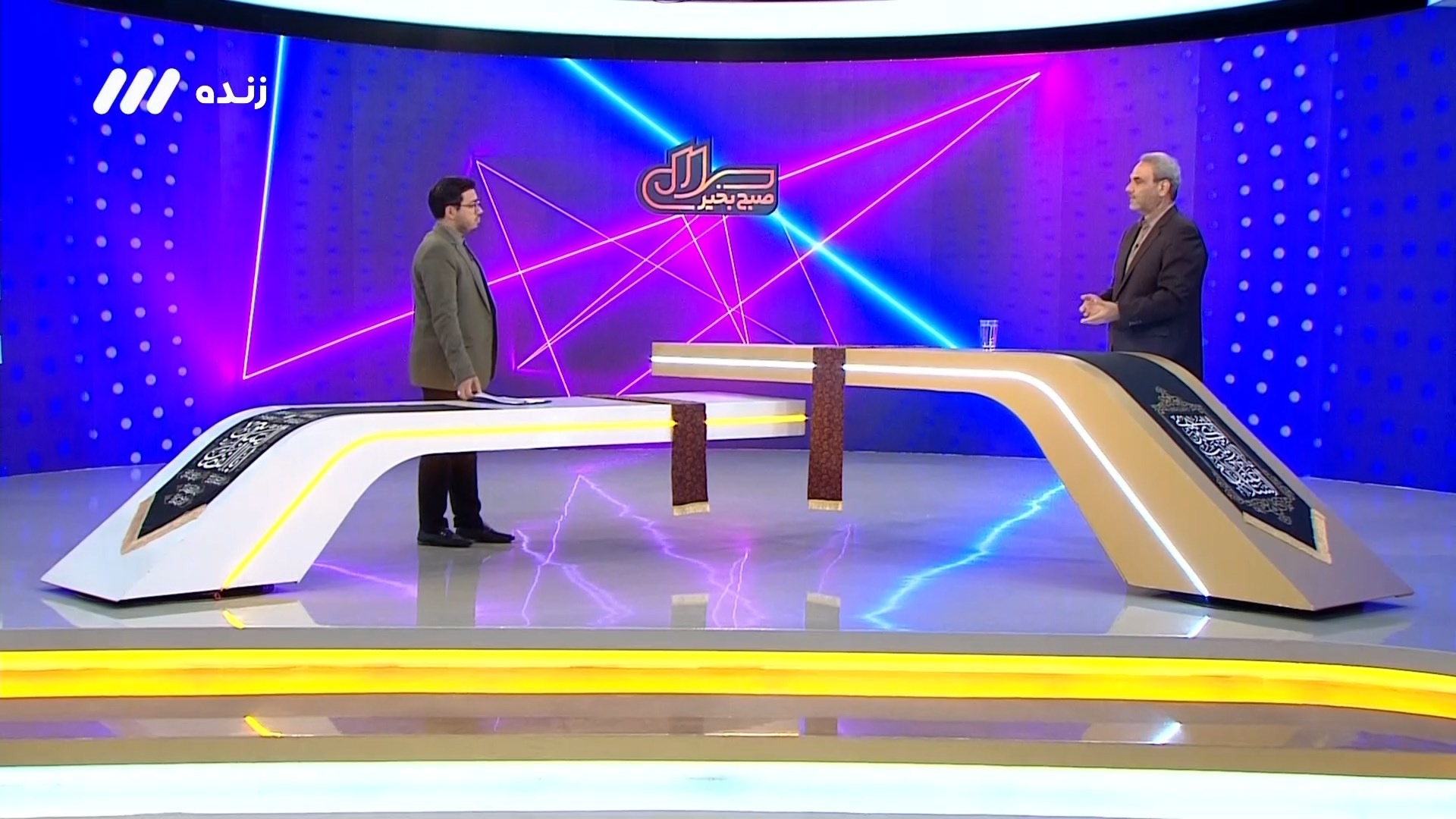 سلام صبح بخیر/ خیابانی: فرانک اوفارل به دلیل بی احترامی به سفر تیم ملی به حرم امام رضا از کار برکنار شد