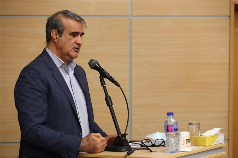 قنبرزاده: صد درصد هیات رییسه رای به آمدن کیروش دادند/ تضمینی برای موفقیت تیم ملی نیست