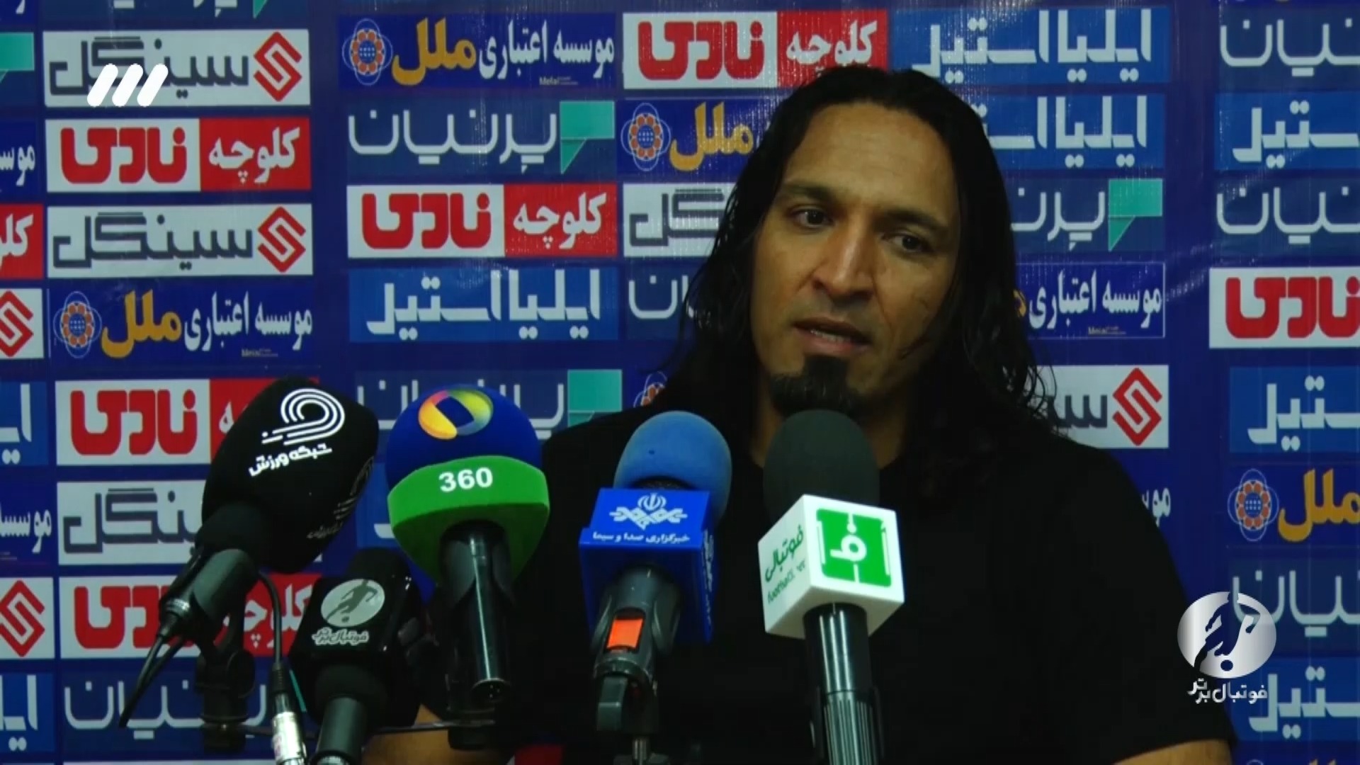 فوتبال برتر / حواشی بازی مس کرمان 0-1 هوادار