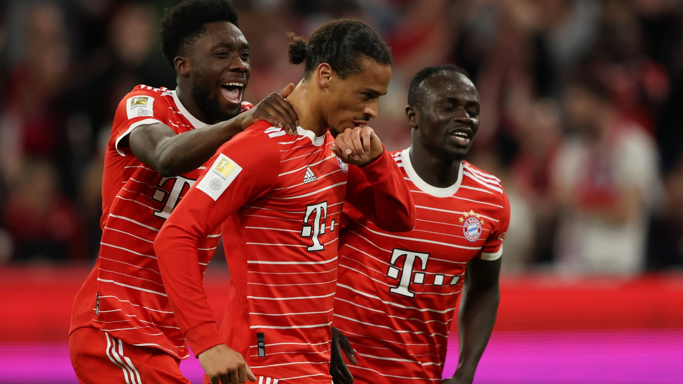خلاصه بازی بایرن مونیخ 5-0 فرایبورگ