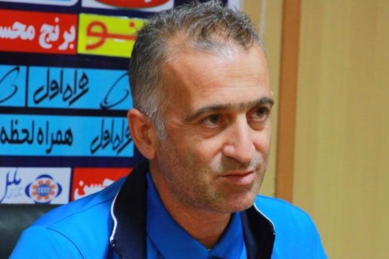 کمالوند: برابر گل گهر 5 بازیکن اصلی در اختیار ندارم/ نفت مسجد سلیمان نیاز به فرصت دارد