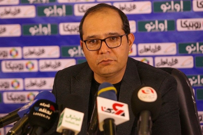 ربیعی: مقابل تیم خوب و دونده پیکان باید هوشمندانه بازی کنیم/ کیفیت فنی ما در بازی با استقلال دیده شد