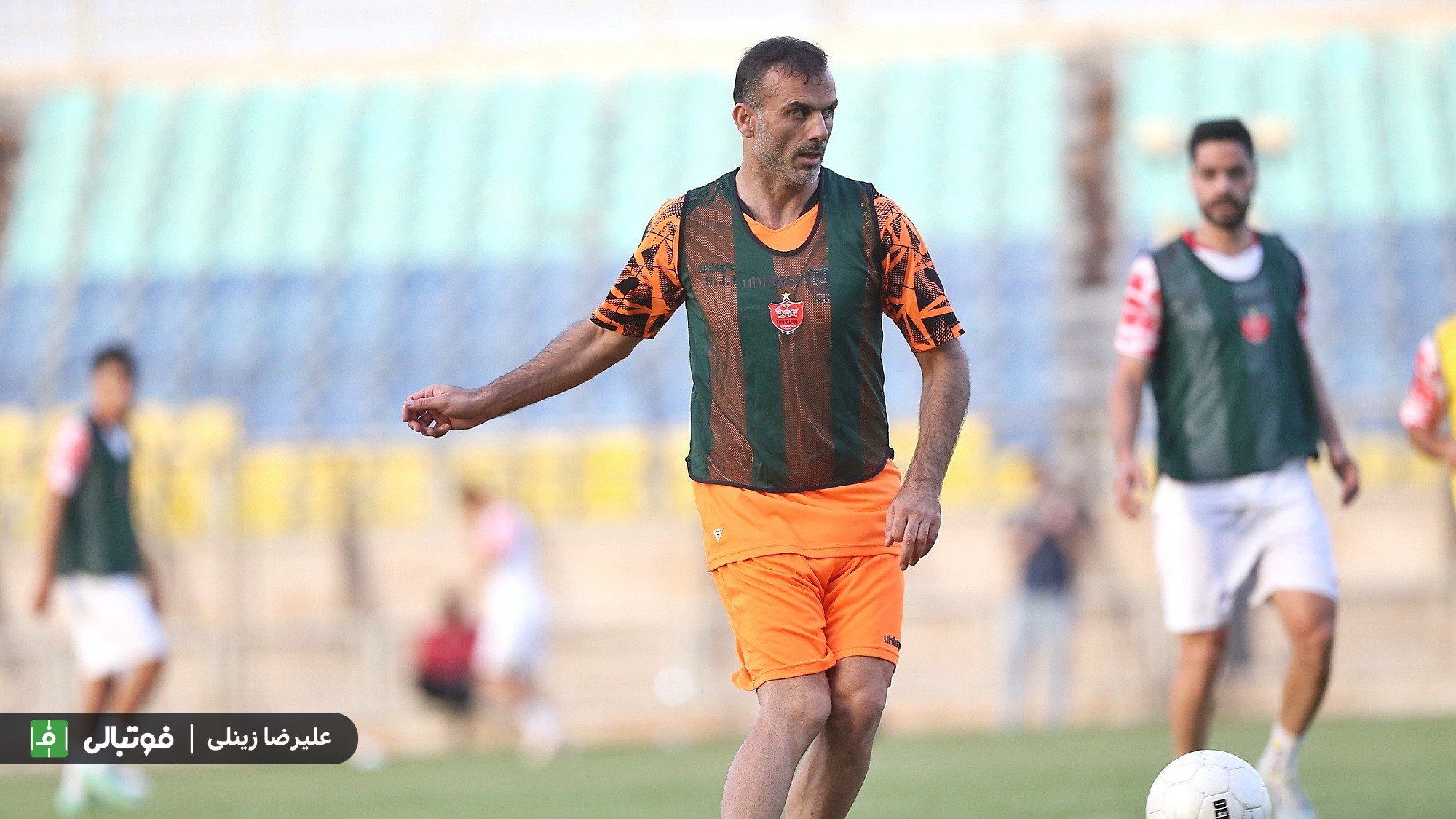راه حل پرسپولیس برای سیدجلال؛ حسینی چگونه با آی دی تدارکات روی نیمکت مینشیند
