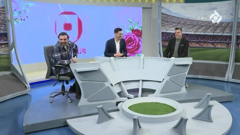 ورزشگاه/ شوخی های حاتمی با همبازیان سابق: محمد نوری عمر و عاص فوتبال ایران است