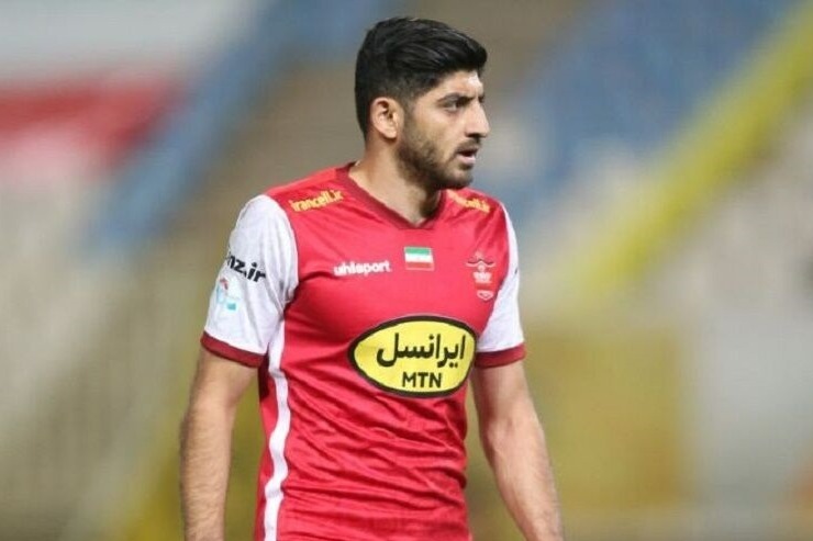 بازگشت ستاره پرسپولیس به ترکیب اصلی در اصفهان!