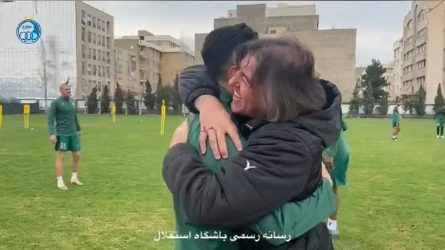 از تولد ارسلان مطهری تا صحبت های یامگا درباره حال و هوای این بازیکن حین پنالتی زدن به گل گهر در حاشیه تمرین استقلال