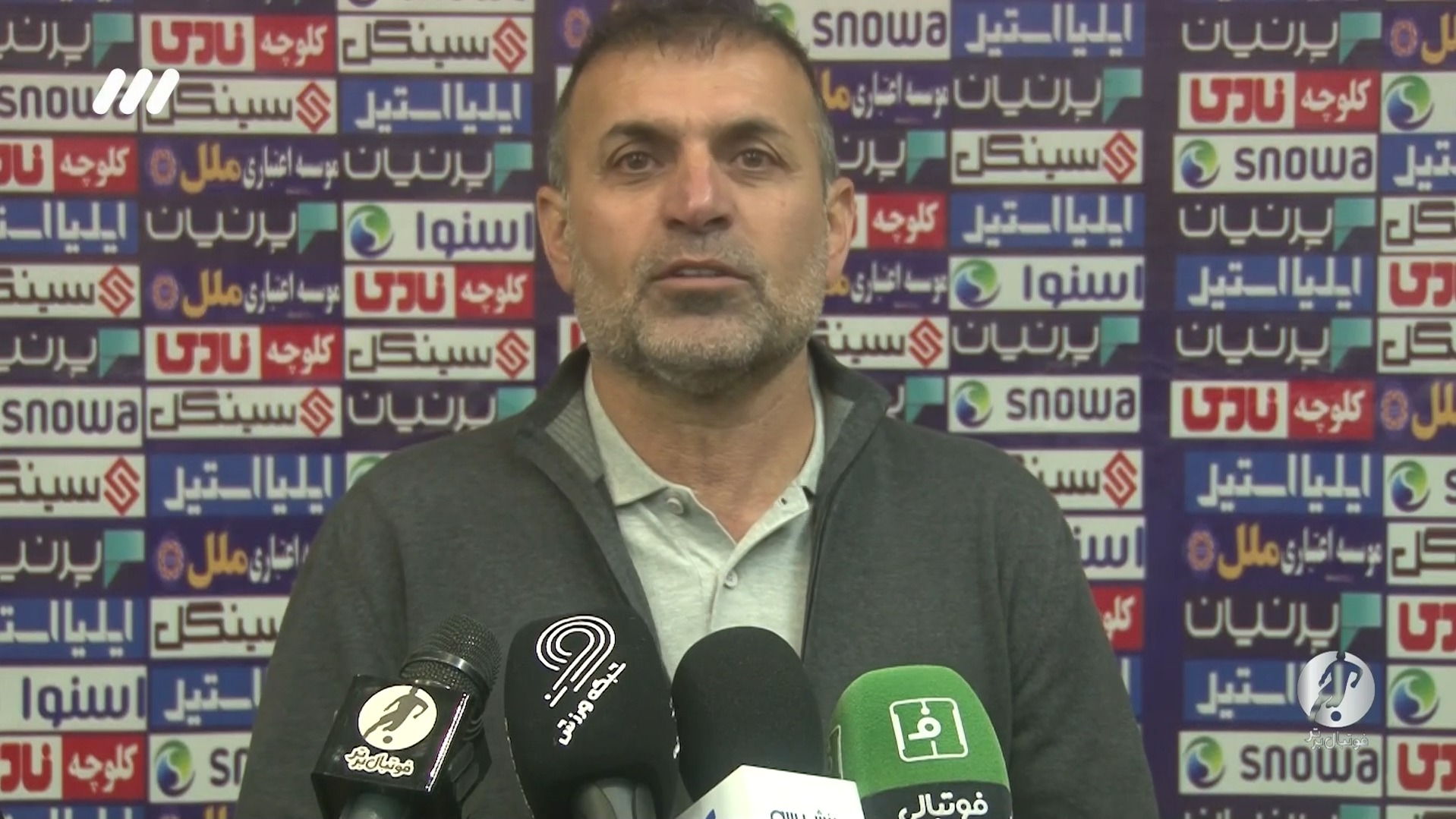 فوتبال برتر/ حواشی بازی پیکان 0-0 نفت آبادان