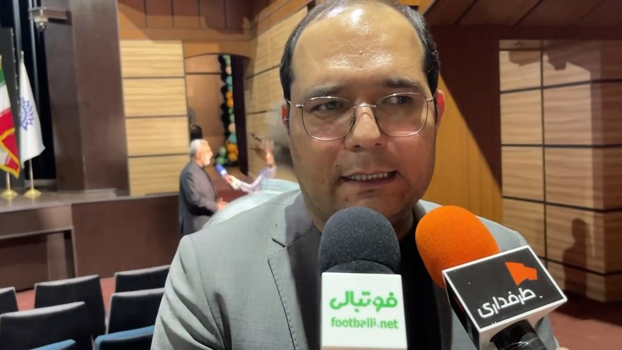 اختصاصی/ محمد ربیعی: رقابت قهرمانی تا روز و حتی دقایق آخر لیگ ادامه پیدا خواهد کرد